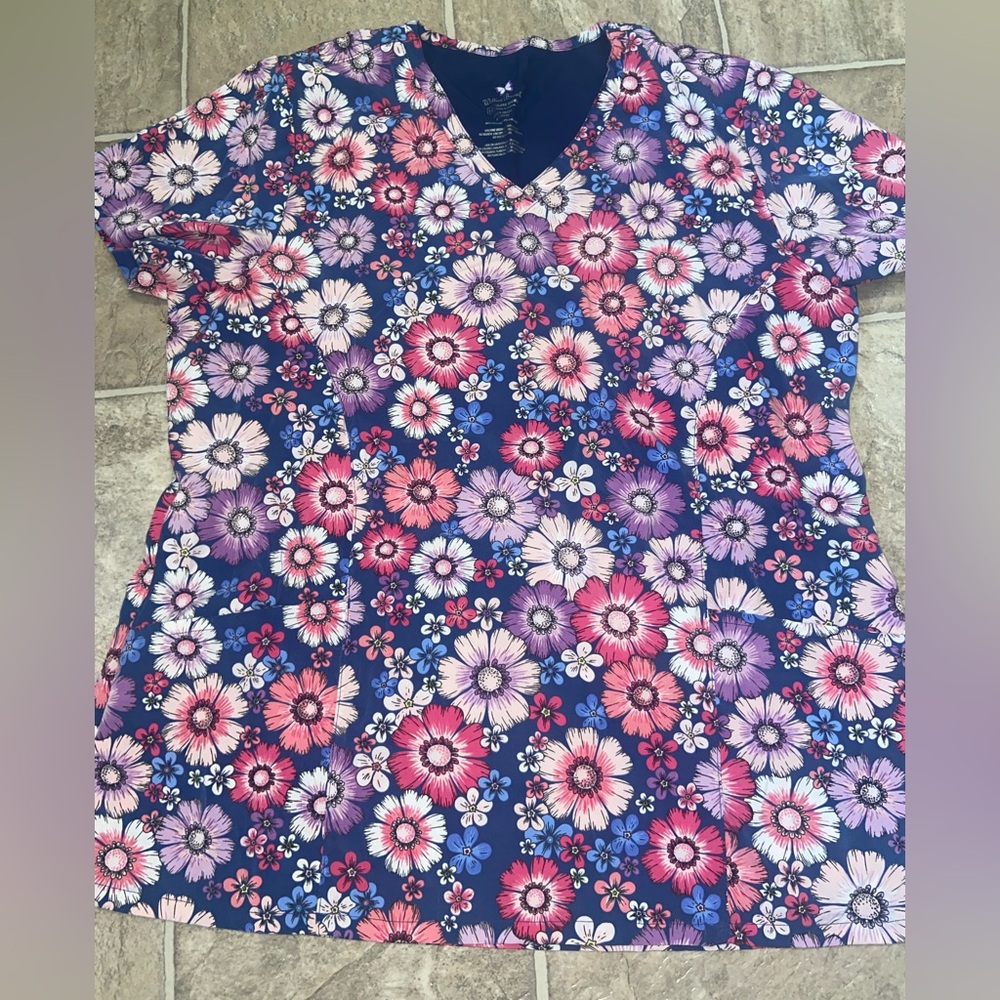 Willow Brook Floral V-Neck Scrub Top